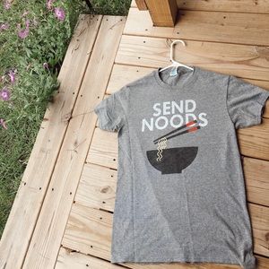 Grey “Send Noods” tee🦋